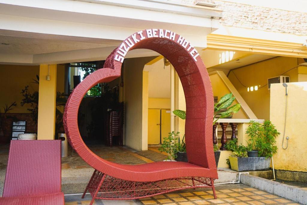 Suzuki Beach Hotel Olongapo Eksteriør bilde